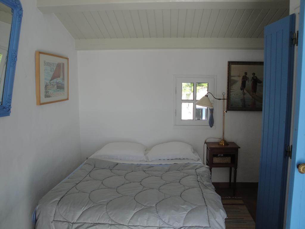 Le Buzet Bleu Bed & Breakfast Noirmoutier-en-l'Ile Eksteriør bilde